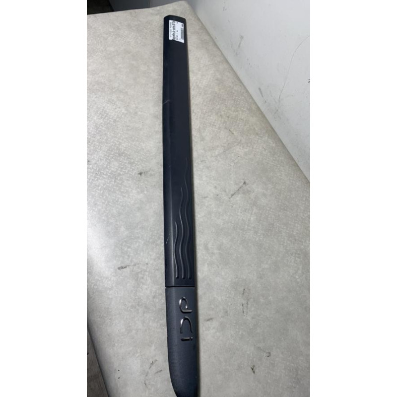 Baguette de porte avant droite RENAULT MODUS PHASE 1 d’occasion
