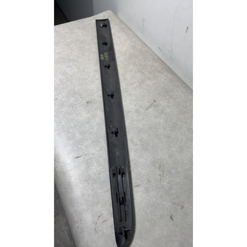 Baguette de porte avant droite RENAULT MODUS PHASE 1 d’occasion