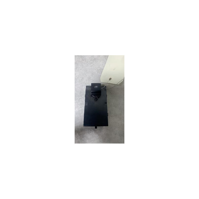 Interrupteur de leve vitre avant droit OPEL MERIVA B PHASE 1 d’occasion