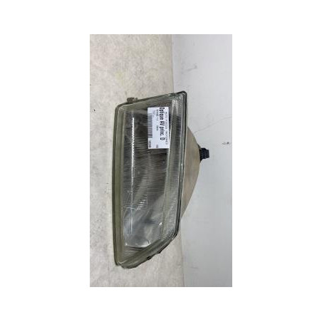 Optique avant principal droit (feux)(phare) PEUGEOT 106 PHASE 1 d’occasion
