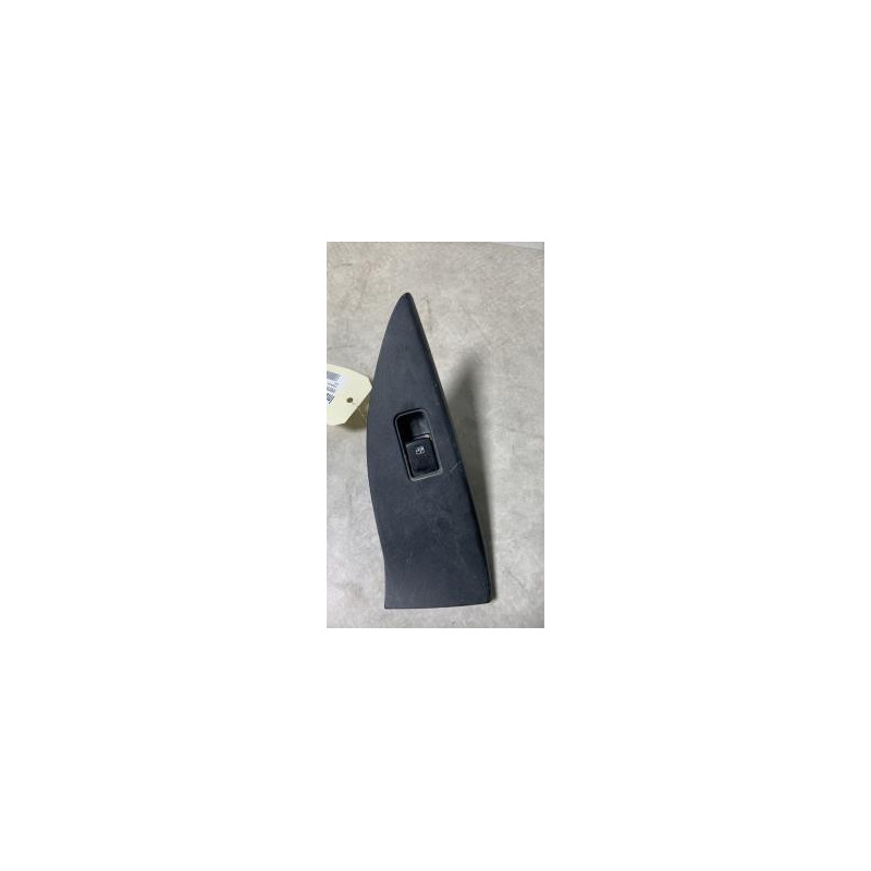 Interrupteur de leve vitre avant droit SUBARU FORESTER 4 d’occasion