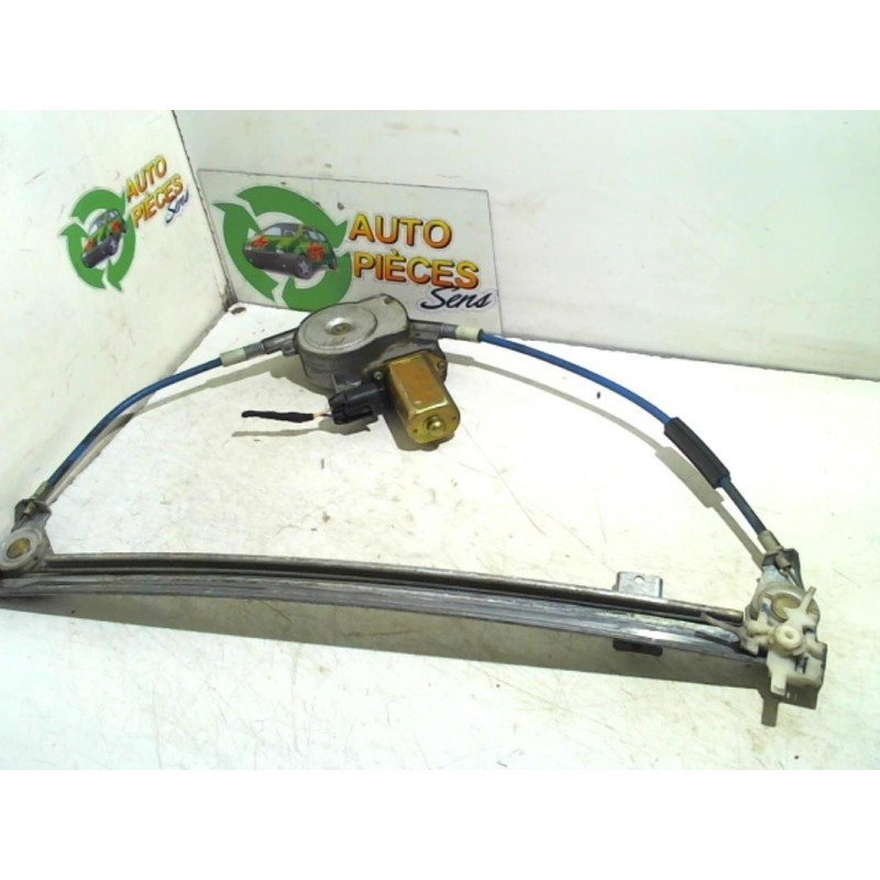 Leve vitre electrique avant gauche FIAT PUNTO 1 PHASE 1 d’occasion