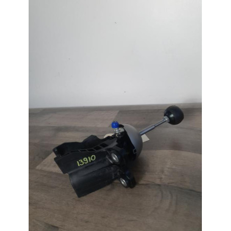 Levier de vitesses HONDA CIVIC 8 PHASE 1 d’occasion