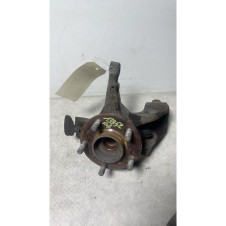 Moyeu avant droit FORD C-MAX 1 PHASE 1 d’occasion