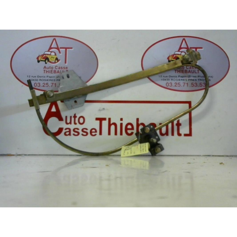 Leve vitre mecanique arriere droit RENAULT R19 PHASE 1 d’occasion
