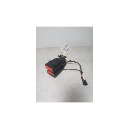 Attache ceinture arriere droit FORD MONDEO 4 PHASE 2 d’occasion