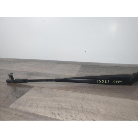 Bras essuie glace avant gauche SKODA OCTAVIA 2 PHASE 2 BREAK d’occasion