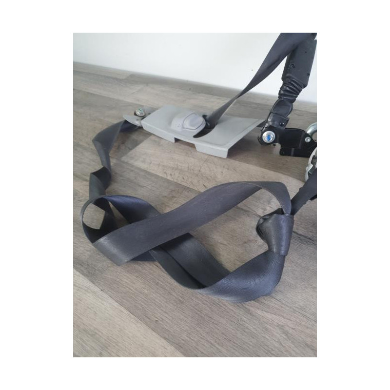 Ceinture avant gauche HONDA CIVIC 8 PHASE 1 d’occasion