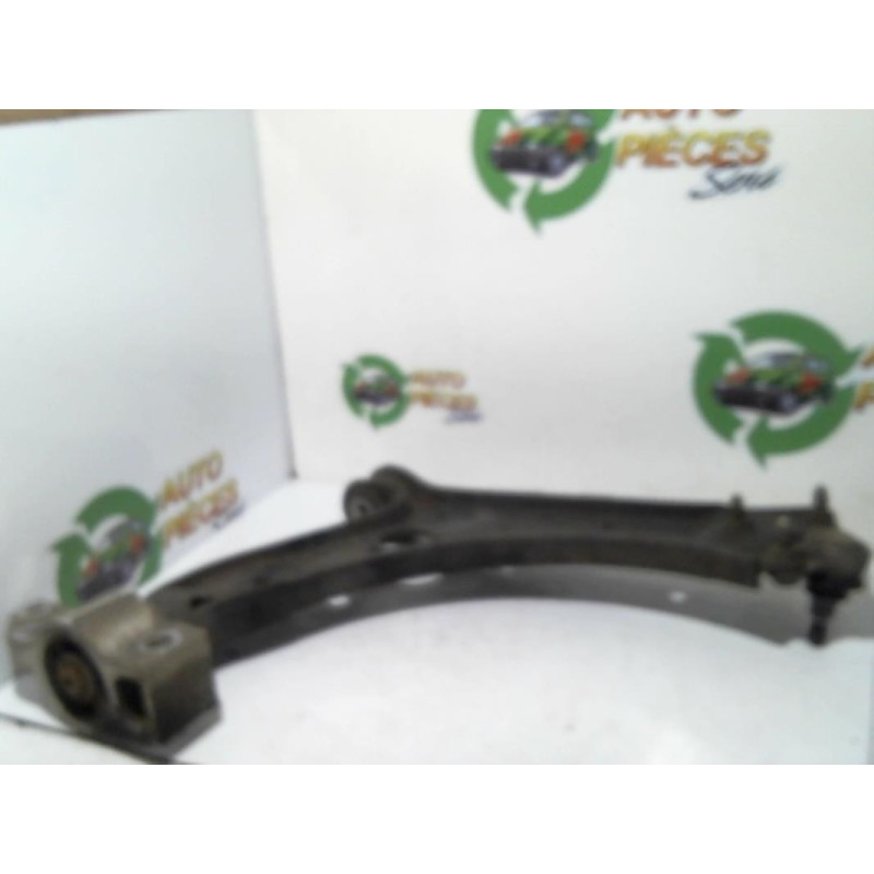 Triangle avant gauche VOLKSWAGEN GOLF PLUS PHASE 1 d’occasion