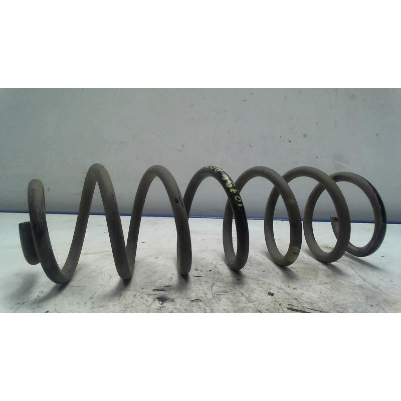 Ressort de suspension arriere droit RENAULT MEGANE 3 PHASE 1 d’occasion