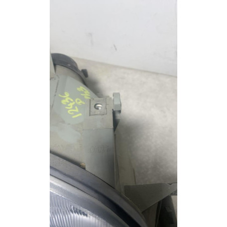 Optique avant principal droit (feux)(phare) RENAULT CLIO 1 PHASE 3 d’occasion