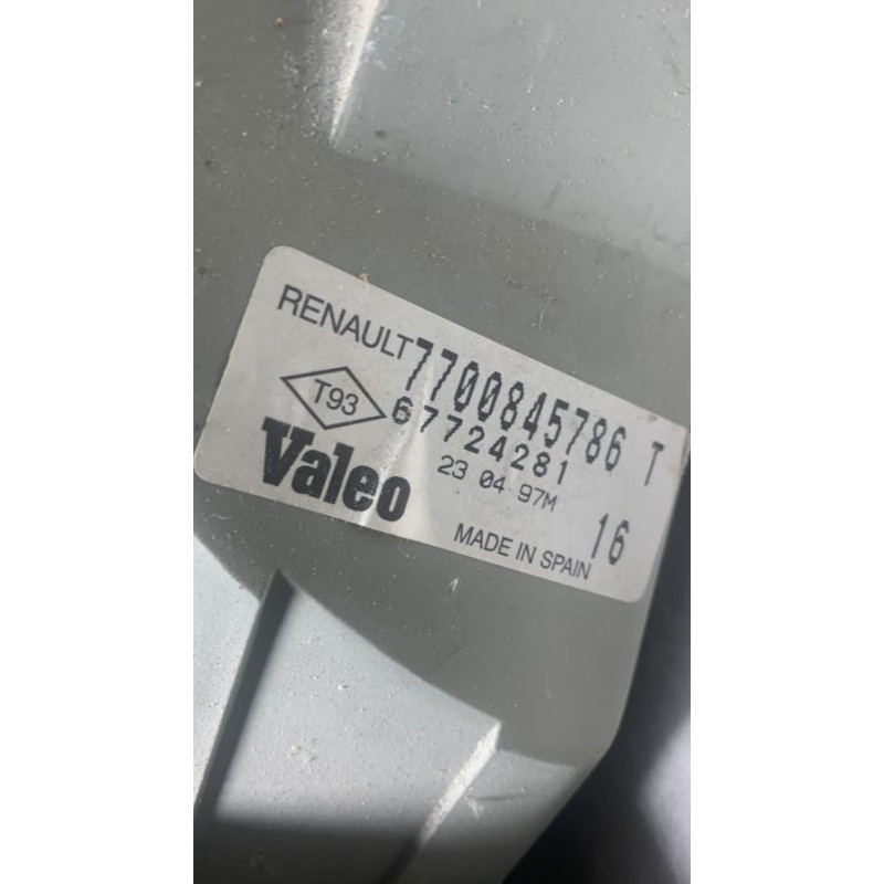 Optique avant principal droit (feux)(phare) RENAULT CLIO 1 PHASE 3 d’occasion