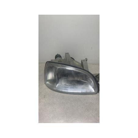 Optique avant principal droit (feux)(phare) RENAULT CLIO 1 PHASE 3 d’occasion