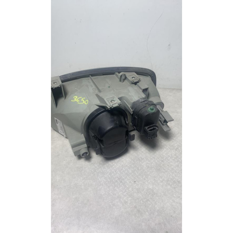 Optique avant principal droit (feux)(phare) RENAULT CLIO 1 PHASE 3 d’occasion