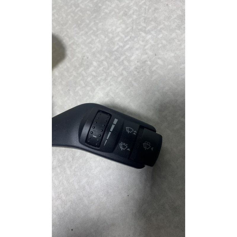 Commodo d'essuie glaces FORD FOCUS 2 PHASE 2 d’occasion