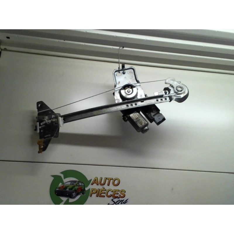 Leve vitre electrique arriere droit PEUGEOT 307 PHASE 2 d’occasion
