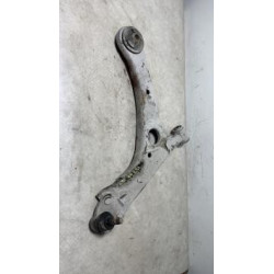 Triangle avant droit TOYOTA AVENSIS 2 PHASE 2 d’occasion