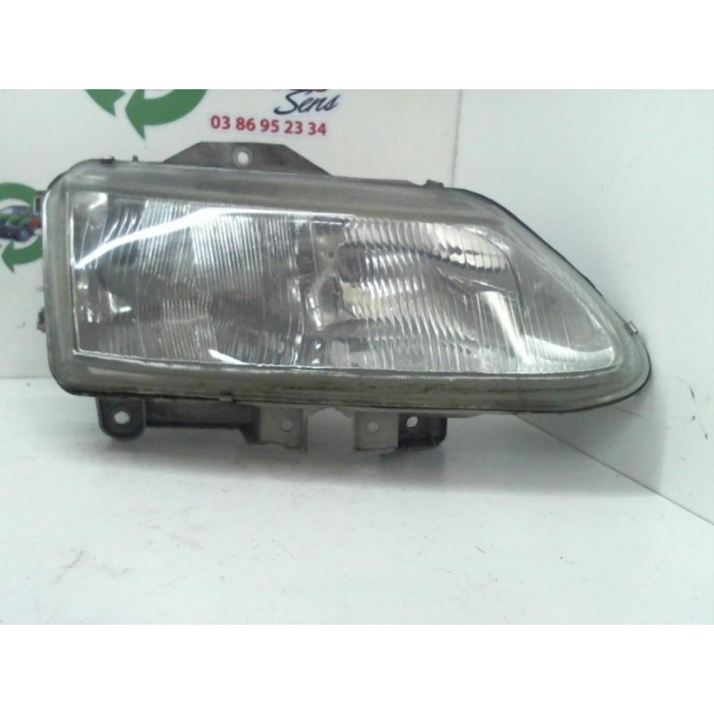 Optique avant principal droit (feux)(phare) RENAULT ESPACE 3 d’occasion