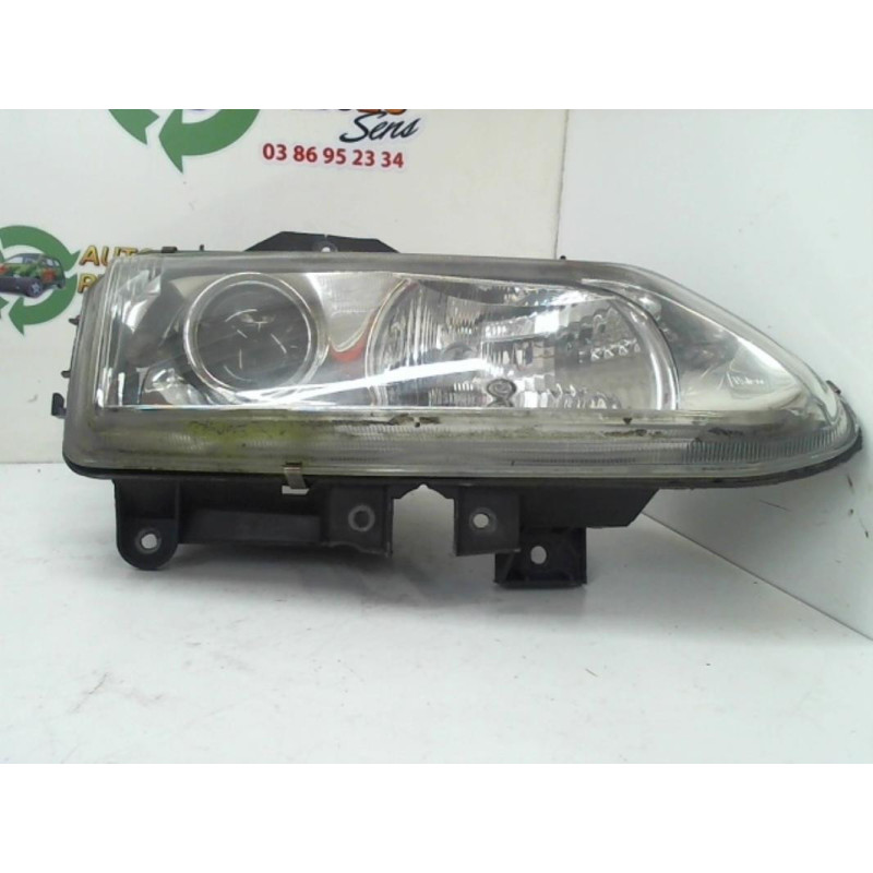 Optique avant principal droit (feux)(phare) RENAULT ESPACE 3 d’occasion
