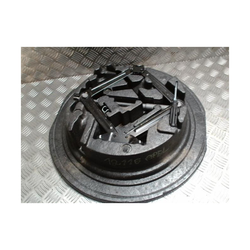 Cric (Ensemble depannage) OPEL MERIVA B PHASE 1 d’occasion