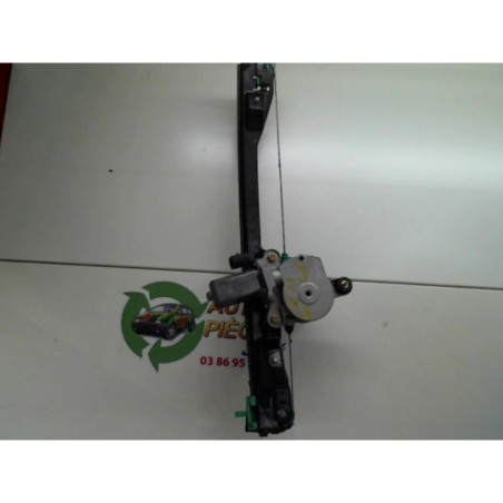 Leve vitre electrique avant droit FIAT PUNTO 2 PHASE 1 d’occasion