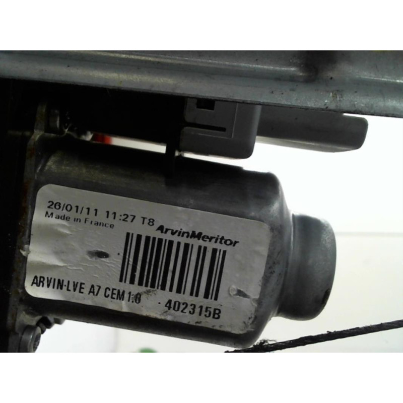 Leve vitre electrique avant gauche PEUGEOT 207 PHASE 2 d’occasion