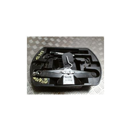 Cric (Ensemble depannage) CITROEN C4 PICASSO 2 PHASE 2 d’occasion