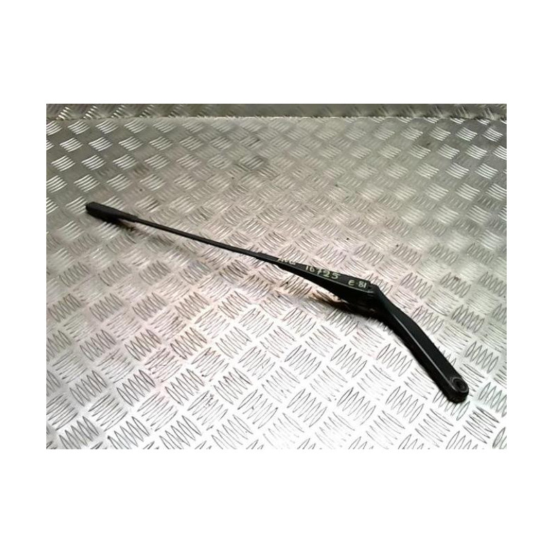 Bras essuie glace avant gauche BMW SERIE 1 E87 PHASE 1 d’occasion