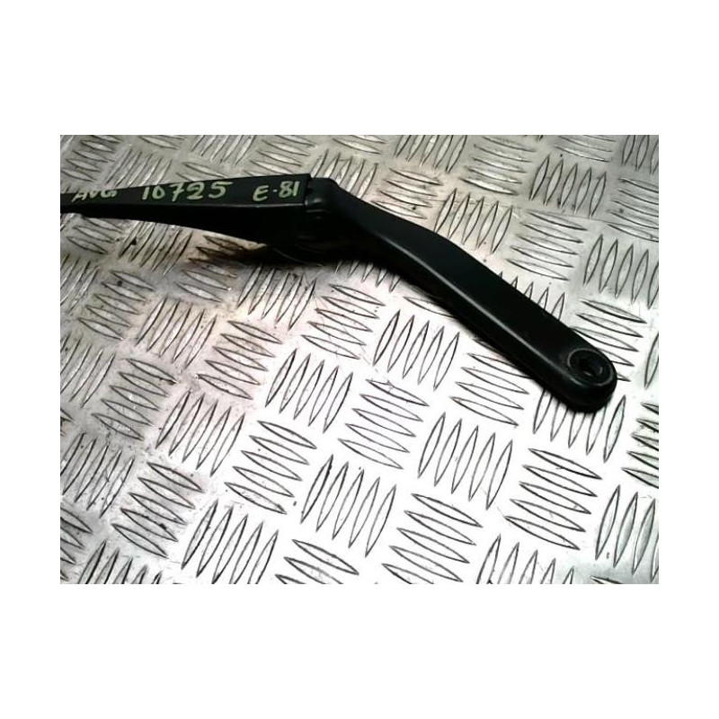 Bras essuie glace avant gauche BMW SERIE 1 E87 PHASE 1 d’occasion