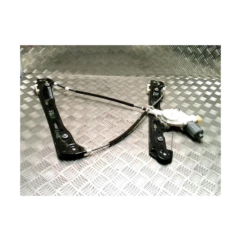 Leve vitre electrique avant gauche BMW SERIE 1 E87 PHASE 1 d’occasion