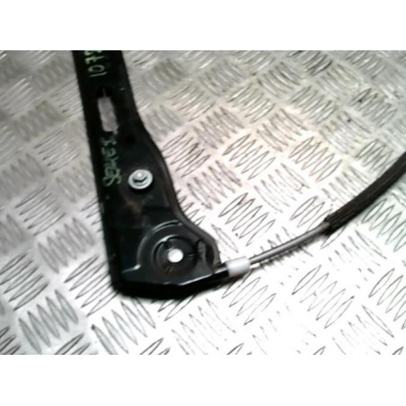 Leve vitre electrique avant gauche BMW SERIE 1 E87 PHASE 1 d’occasion