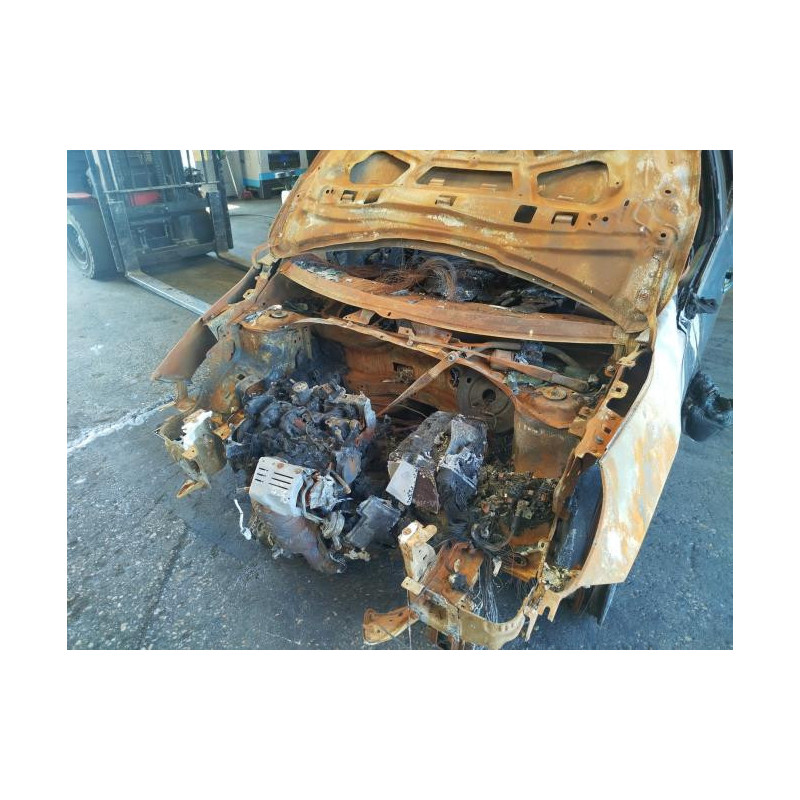 Baguette de porte arriere gauche  PEUGEOT 2008 1 PHASE 1 d’occasion