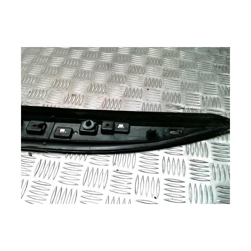 Baguette de porte arriere droite PEUGEOT 2008 1 PHASE 1 d’occasion