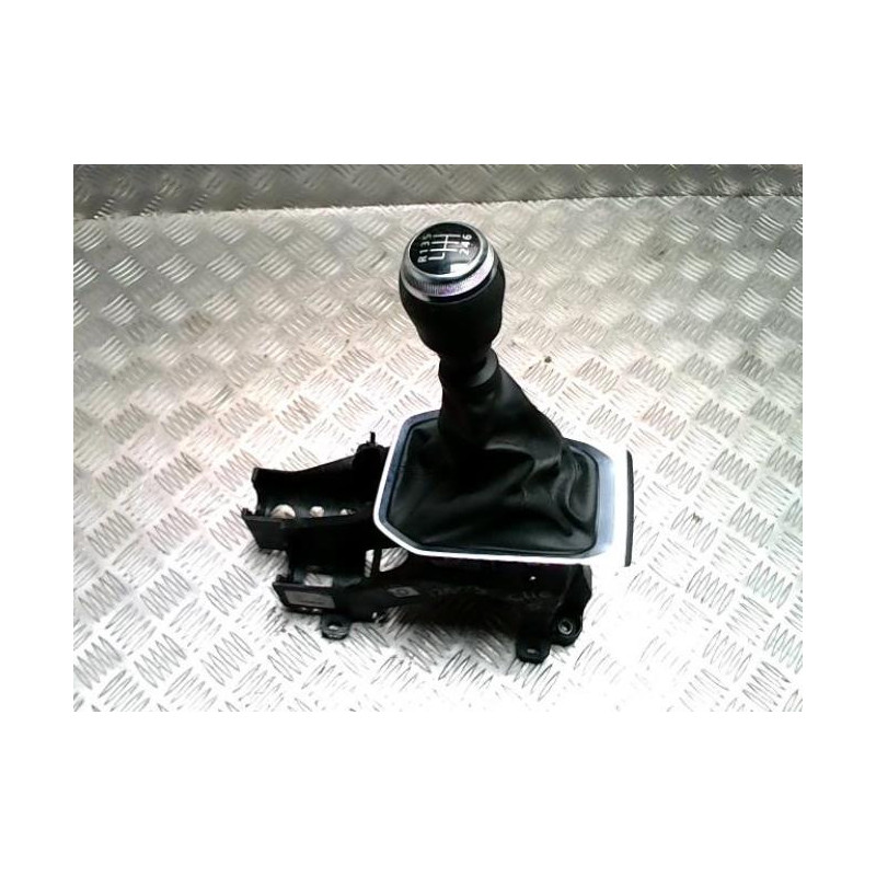 Levier de vitesses RENAULT CLIO 5 PHASE 1 d’occasion