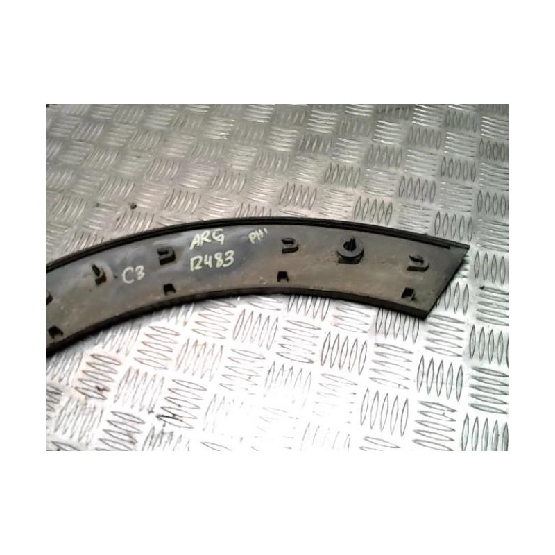 Extension d'aile arriere gauche CITROEN C3 3 PHASE 1 d’occasion