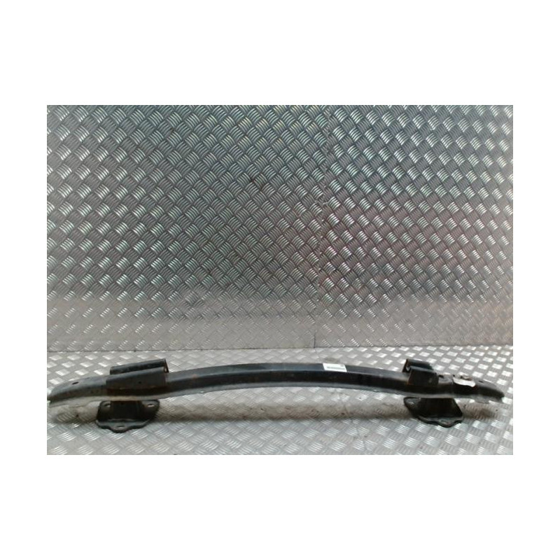 Renfort pare choc arriere (traverse) BMW SERIE 1 E87 PHASE 1 d’occasion