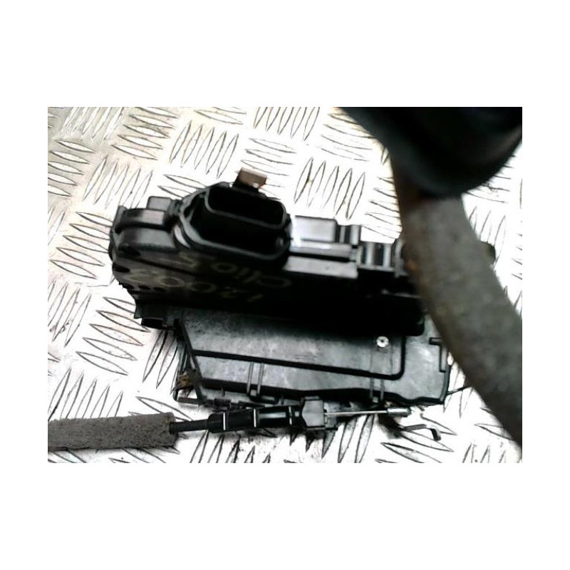 Serrure arriere droit RENAULT CLIO 5 PHASE 1 d’occasion