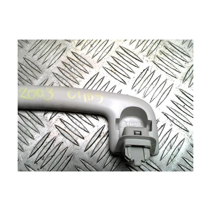 Poignee de maintien avant droit RENAULT CLIO 5 PHASE 1 d’occasion