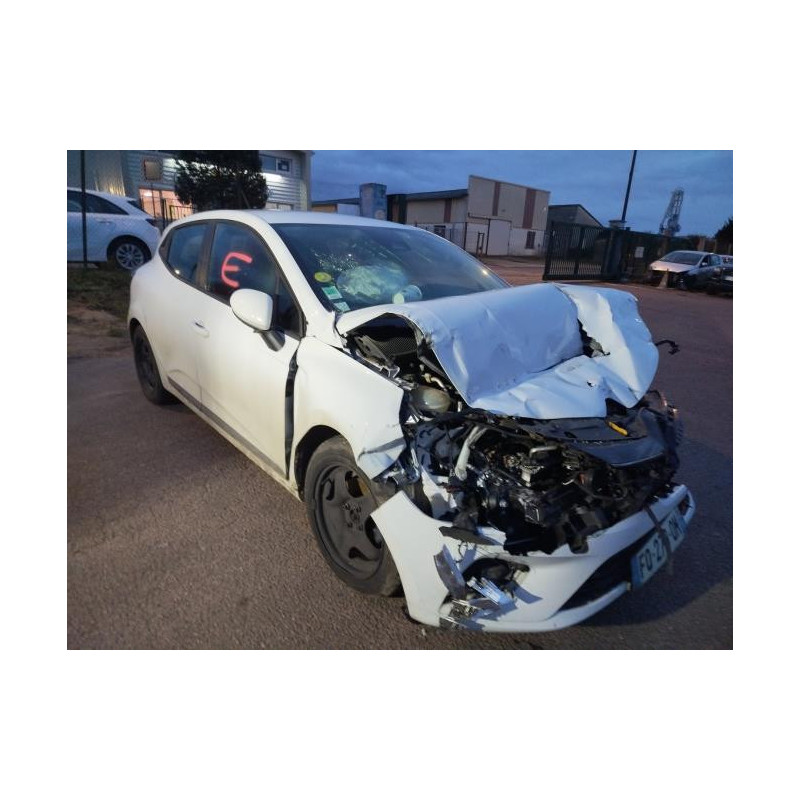Poignee de maintien avant droit RENAULT CLIO 5 PHASE 1 d’occasion