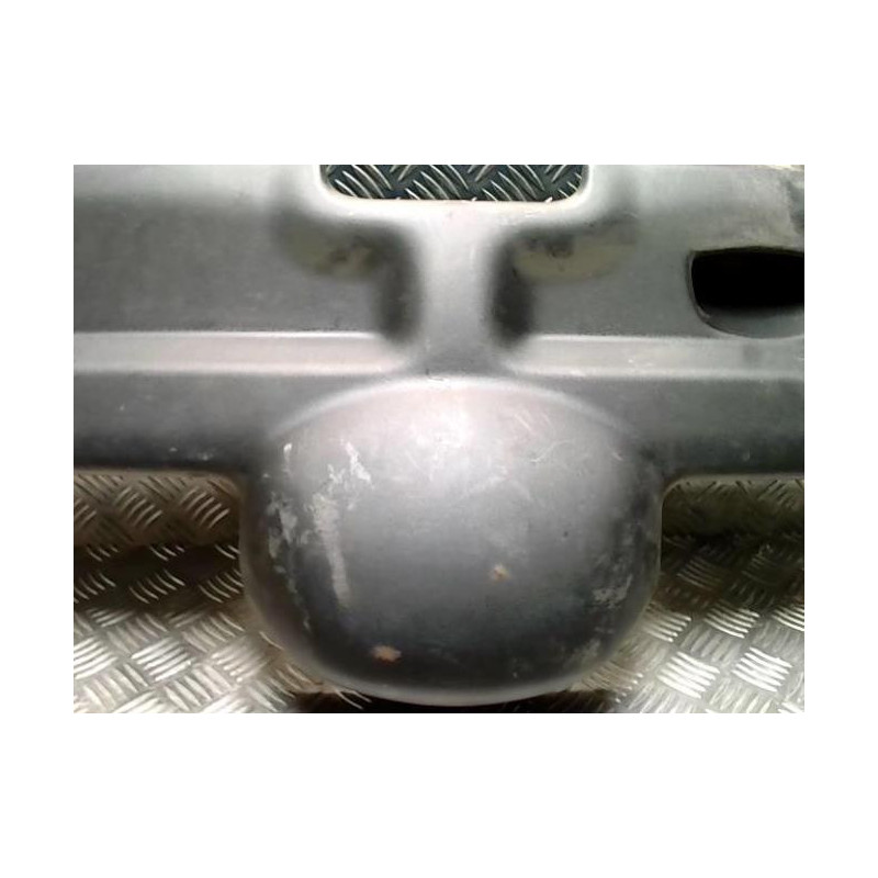 Garniture hayon RENAULT TWINGO 2 PHASE 1 d’occasion