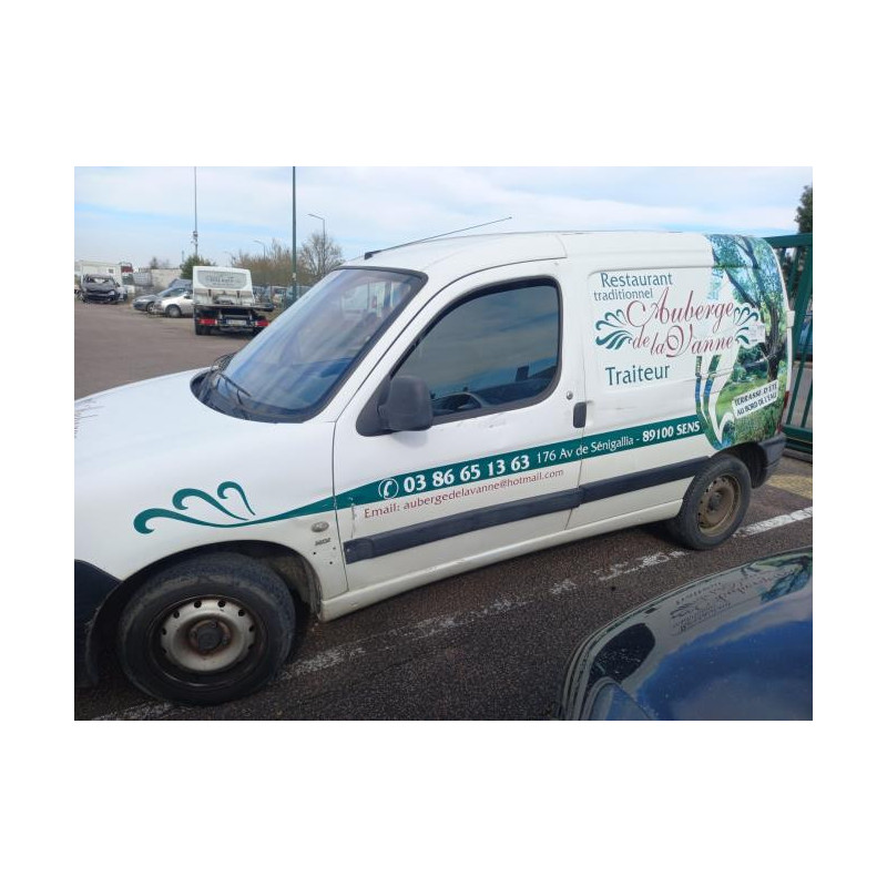 Calandre PEUGEOT PARTNER 1 PHASE 2 d’occasion