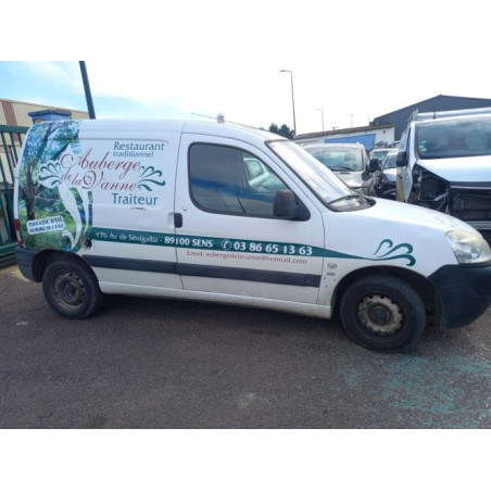 Calandre PEUGEOT PARTNER 1 PHASE 2 d’occasion