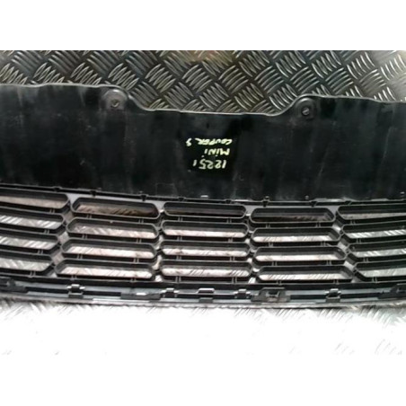 Calandre MINI MINI 2 R60 COUNTRYMAN BREAK d’occasion