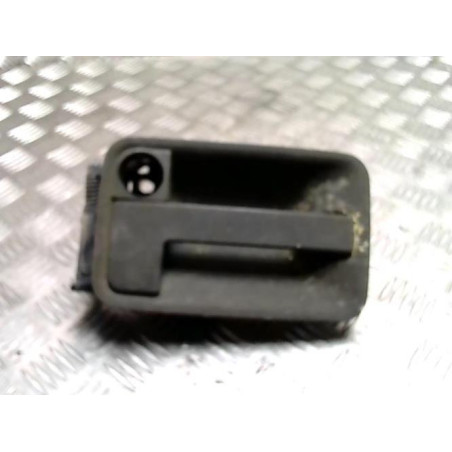 Poignee porte coffre droit FIAT SCUDO 1 PHASE 1 d’occasion
