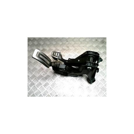 Pedalier VOLKSWAGEN GOLF 4 d’occasion