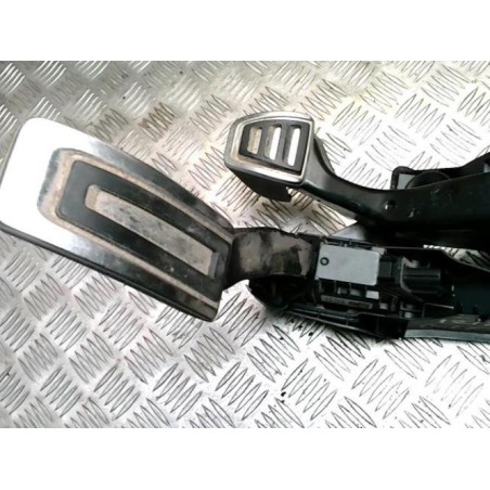 Pedalier VOLKSWAGEN GOLF 4 d’occasion