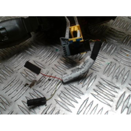 Com (Bloc Contacteur Tournant+Commodo Essuie Glace+Commodo Phare) CITROEN C3 1 PHASE 2 d’occasion