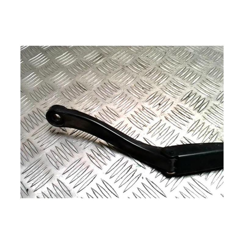 Bras essuie glace avant gauche MERCEDES CLASSE C 204 PHASE 2 COUPE d’occasion