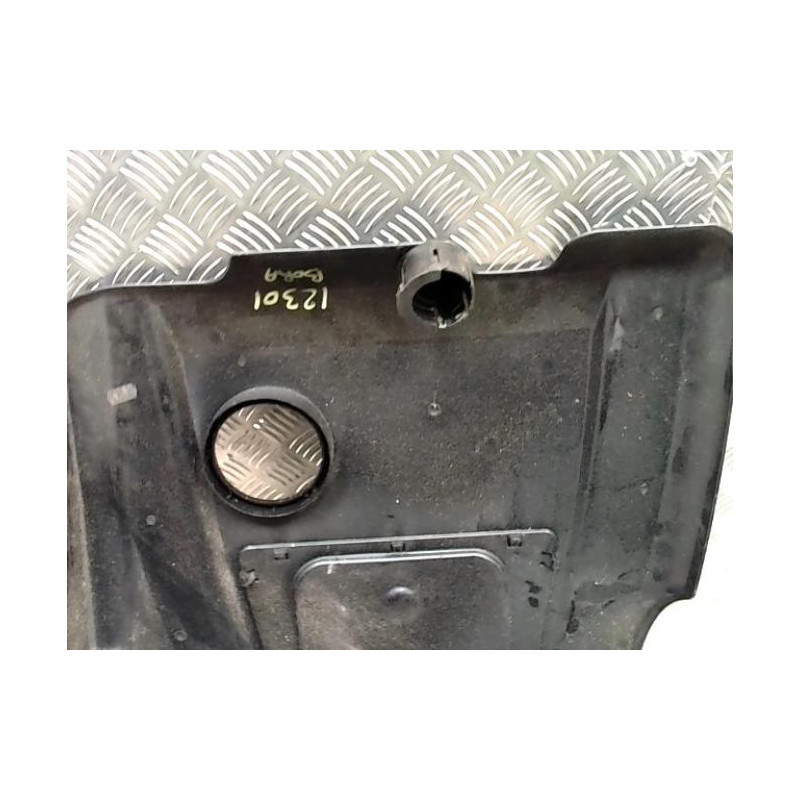 Cache moteur  VOLKSWAGEN BORA d’occasion