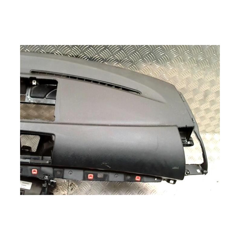 Tableau de bord BMW SERIE 1 E87 PHASE 1 d’occasion